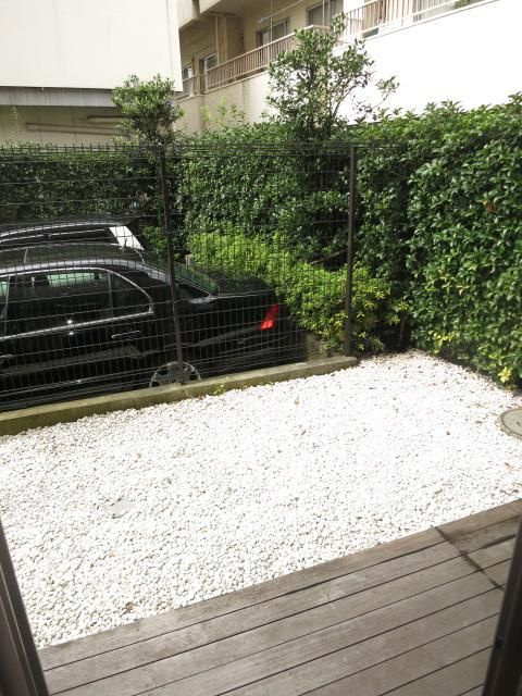 クリオ上野毛ラ・モードの庭|たまにはお庭で休日を過ごしてみるのもよいかもしれません