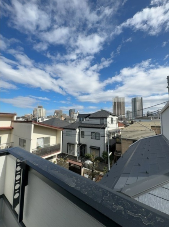 新宿区北新宿３丁目の一戸建ての展望