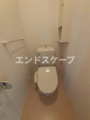 コンフォリアⅠのトイレ|高崎、前橋のお部屋探しはエンドスケープまで！お客様の理想お聞かせ下さい♪