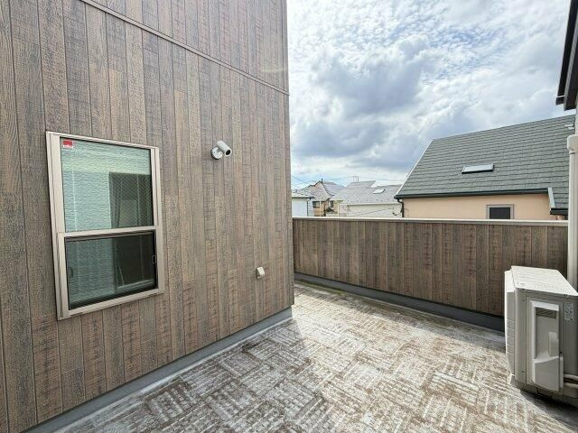 大岡山一丁目貸家のバルコニー|陽当たり良好なバルコニーです
