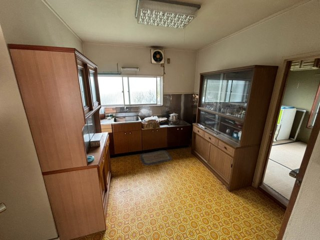 長生郡長生村岩沼 ビルトイン車庫付き 中古戸建 のキッチン