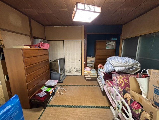 長生郡長生村岩沼 ビルトイン車庫付き 中古戸建 の和室