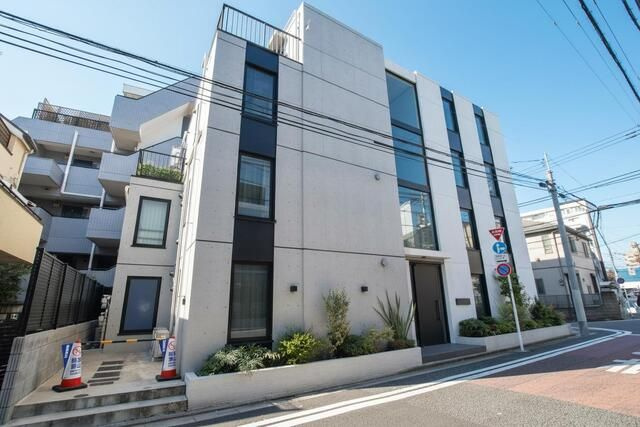 Ｒｅｖｅ　Ｒｅｓｉｄｅｎｃｅ　学芸大学Ⅲの外観|外はこのようになっています