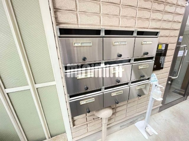 フラワーガーデン鷹番のその他共用部分