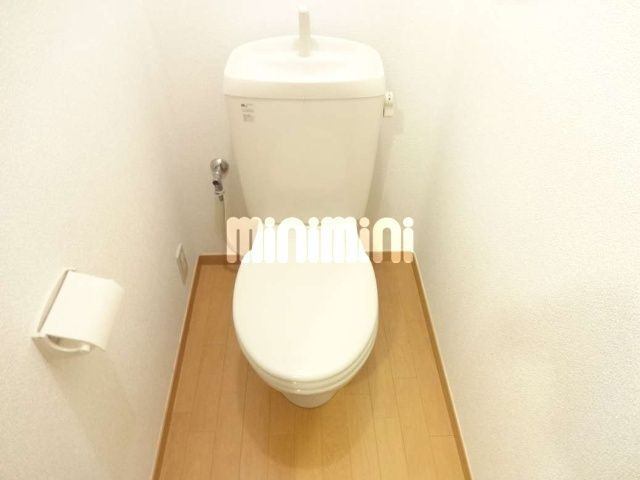 フラワーガーデン鷹番のトイレ|トイレもきれいです