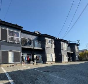 高良内コーポの外観