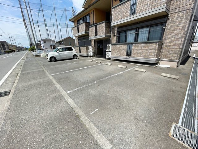 リベーラコート　Ａ/Ｂの駐車場|駐車場