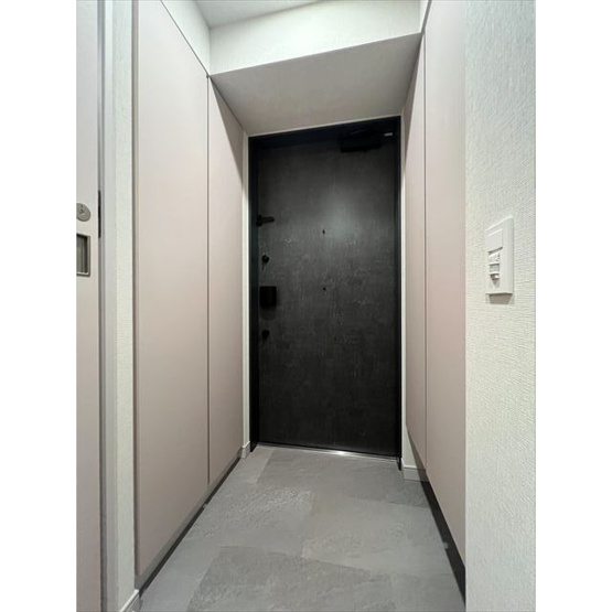 【玄関】 | ACP Residence三ノ輪テラス | ※写真は0701号室