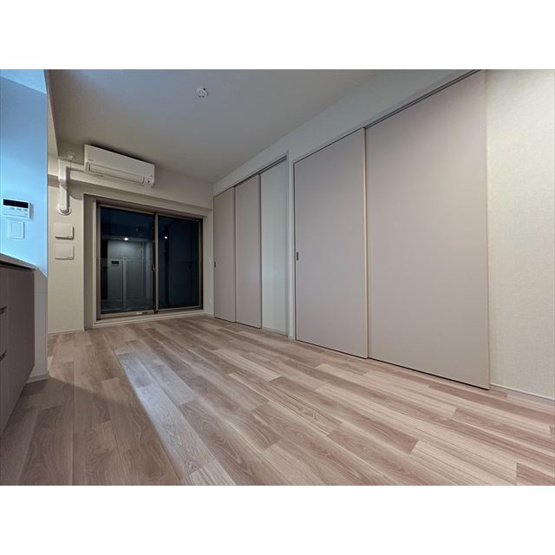 【居間・リビング】 | ACP Residence三ノ輪テラス | ※写真は0704号室