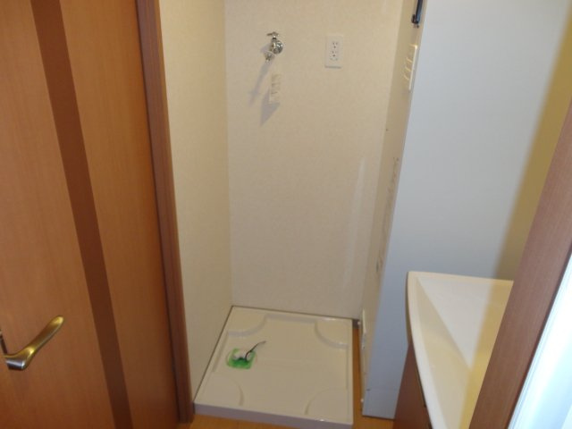 【その他】 | 日向セントラルコート | 洗濯機置場