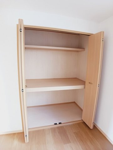 アンソレイエ　Ｂの収納