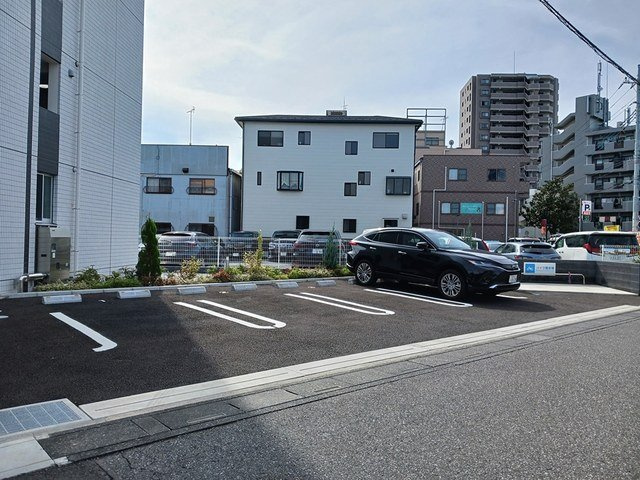 グランメゾンの駐車場