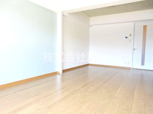 江東区枝川１丁目の賃貸マンションの居間・リビング