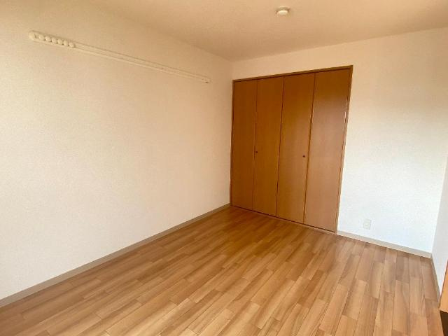 グリーンヒルズの内装|洋室