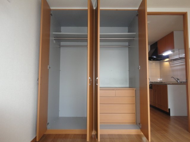 ピアッツア紗梨の収納|クローゼット