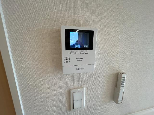 クレア花水木Ｅの内装|カメラ付インターホン