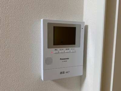 【内装】 | エルノルテ | カラーモニター付きインターホン