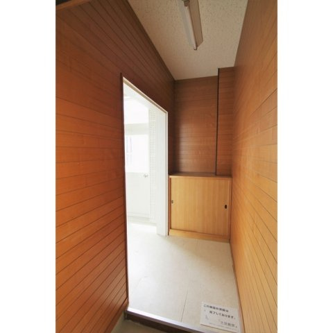 早川ビル　（揖斐郡大野町）の玄関