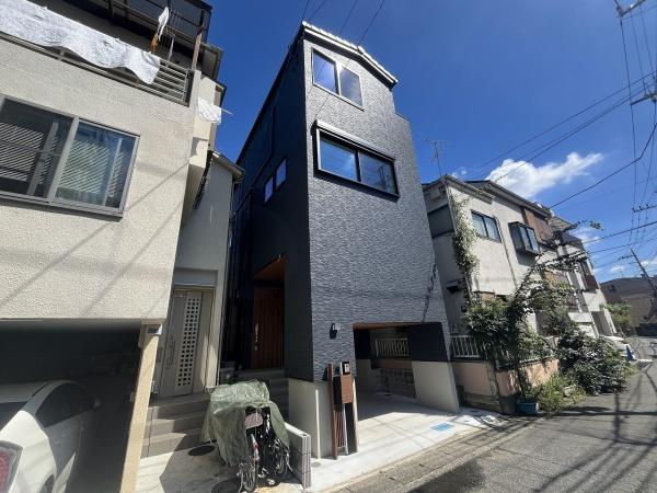 二子新地戸建の外観