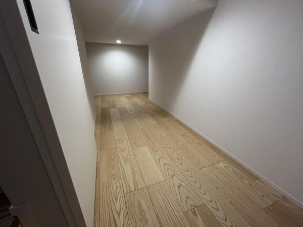 二子新地戸建の収納