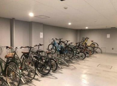 【駐車場】