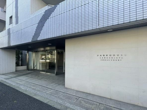 【エントランス】