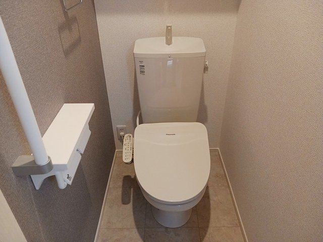 ヒカルサ高岡野村サウス２号棟のトイレ|トイレもきれいです