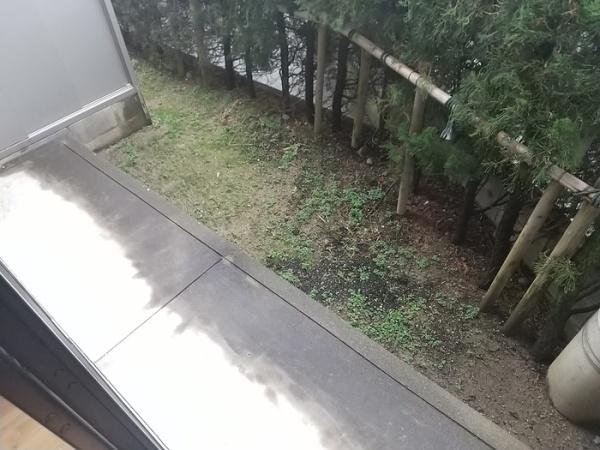 【バルコニー】