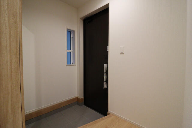 新築戸建て・仲介手数料無料）愛西市北一色町北田面２期１棟／２期１号棟の玄関