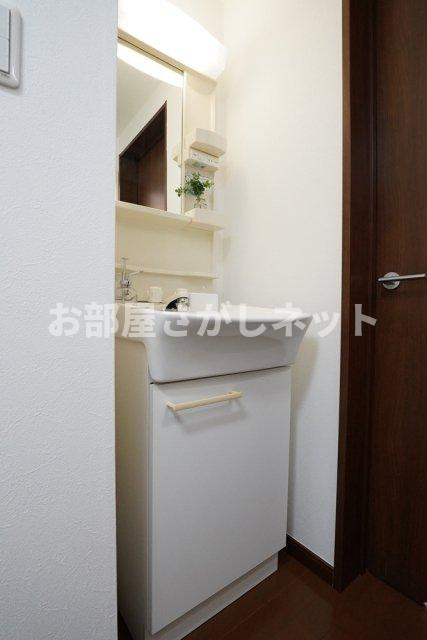 グレージュ大森【おとり物件なし】の独立洗面台|※家具・小物等はイメージです