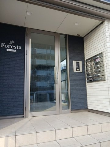 フォレスタのエントランス