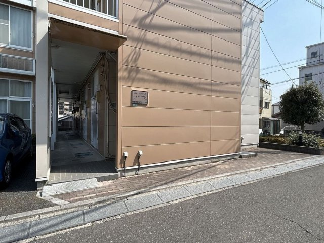 レオパレスＲＥＤ　ＷＡＶＥのその他