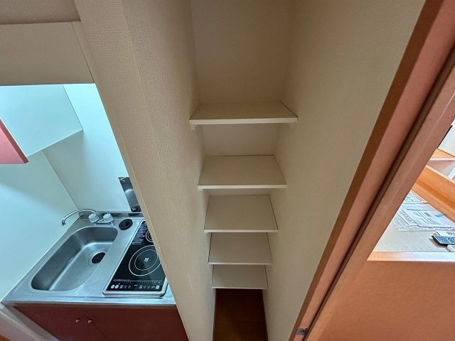 レオパレスＦｌａｔ新栄の内装