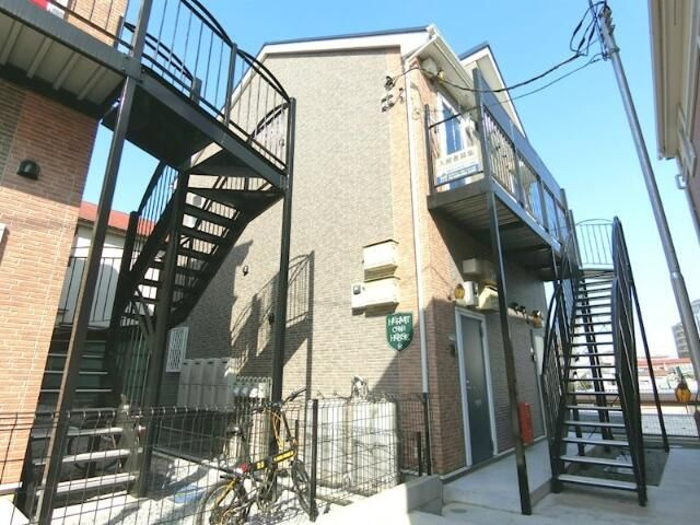 ハーミットクラブハウス石川町ⅢＤ棟