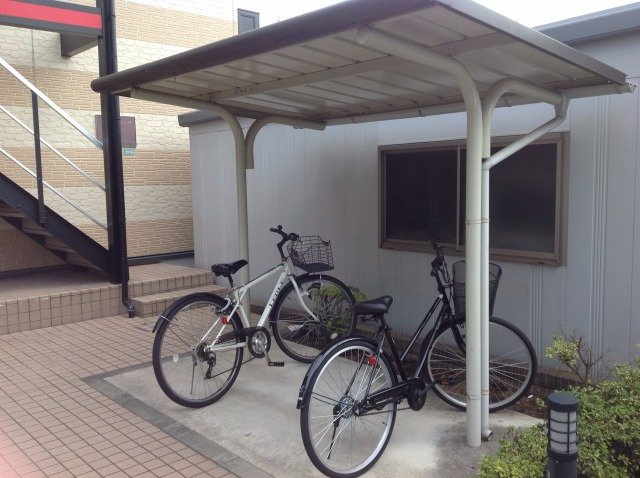 レオパレスＳｈｏｂｉのその他|自転車置き場