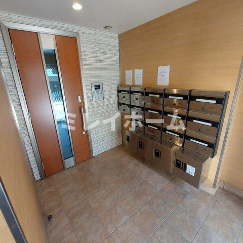 イーストコート東糀谷のロビー