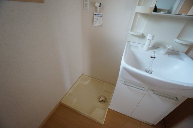 ルーチェ二の宮