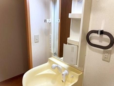 コンフォート・ヴィラの独立洗面台|使いやすい独立洗面台です