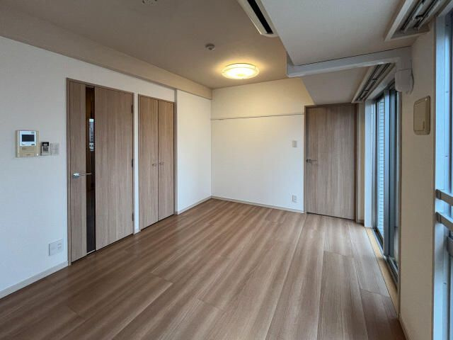 スカイコート上野稲荷町の居間・リビング