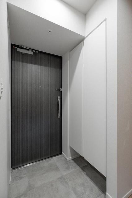 ジオエント町屋の玄関