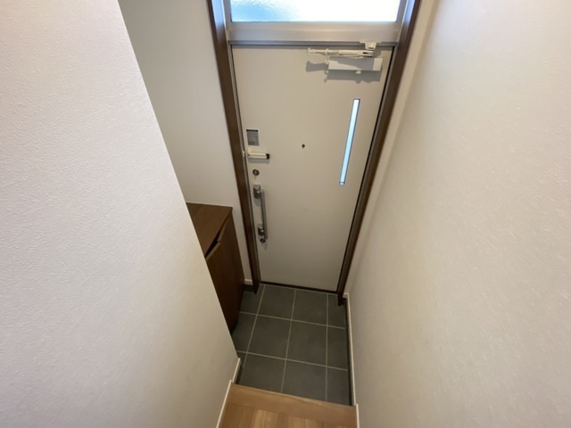 【玄関】セブンプロート庚午中 