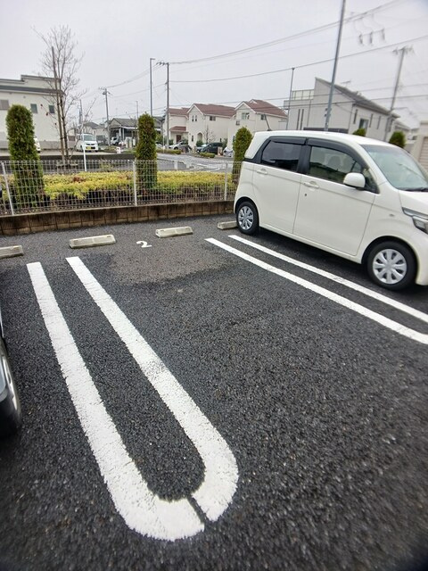 プロムナードの駐車場|駐車場