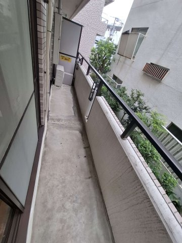荒川区荒川３丁目の賃貸マンション
