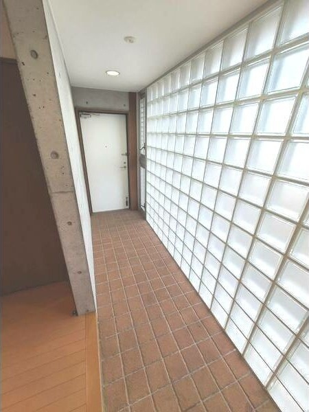 AXEの玄関