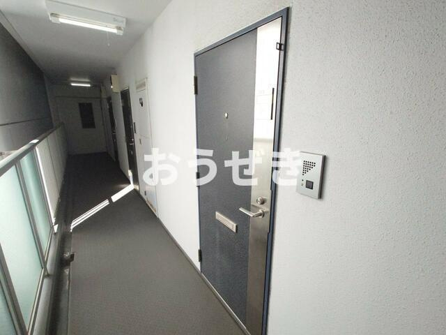 アソルティ関内大通公園の玄関|※同仕様参考写真