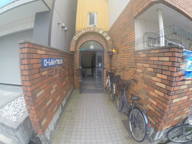 【エントランス】 | ローレルハイツ富士富