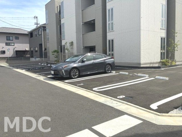 ビルゴ中吉野の駐車場