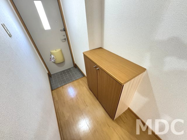デュエルミサキDの玄関