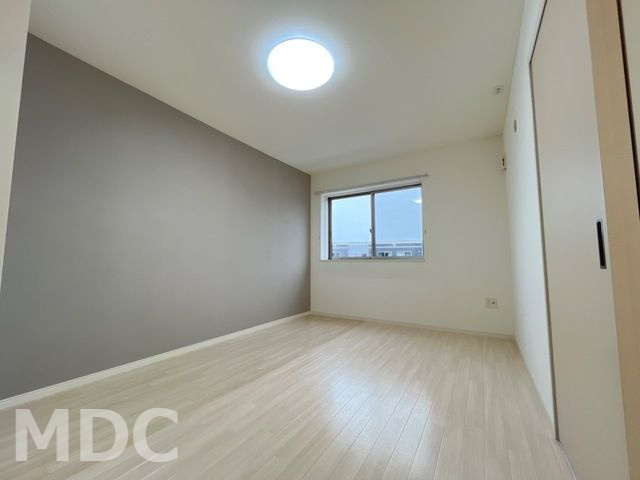 レークサイドⅠ番館の洋室