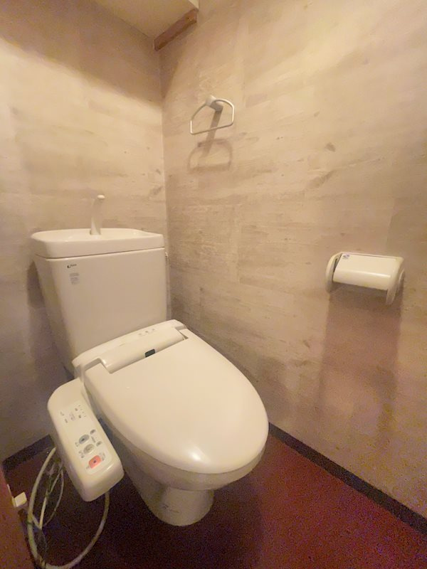 SR島之内のトイレ